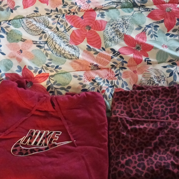 Nike Cheetah Print Hoodie Sweatshirt 